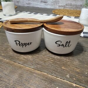 Wooden Lid Salt and Pepper Bowls